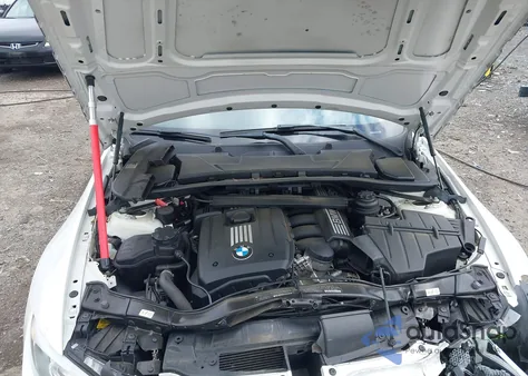 2012 BMW 328I xDrive z USA, uszkodzony, nr VIN WBAKF5C50CE656523